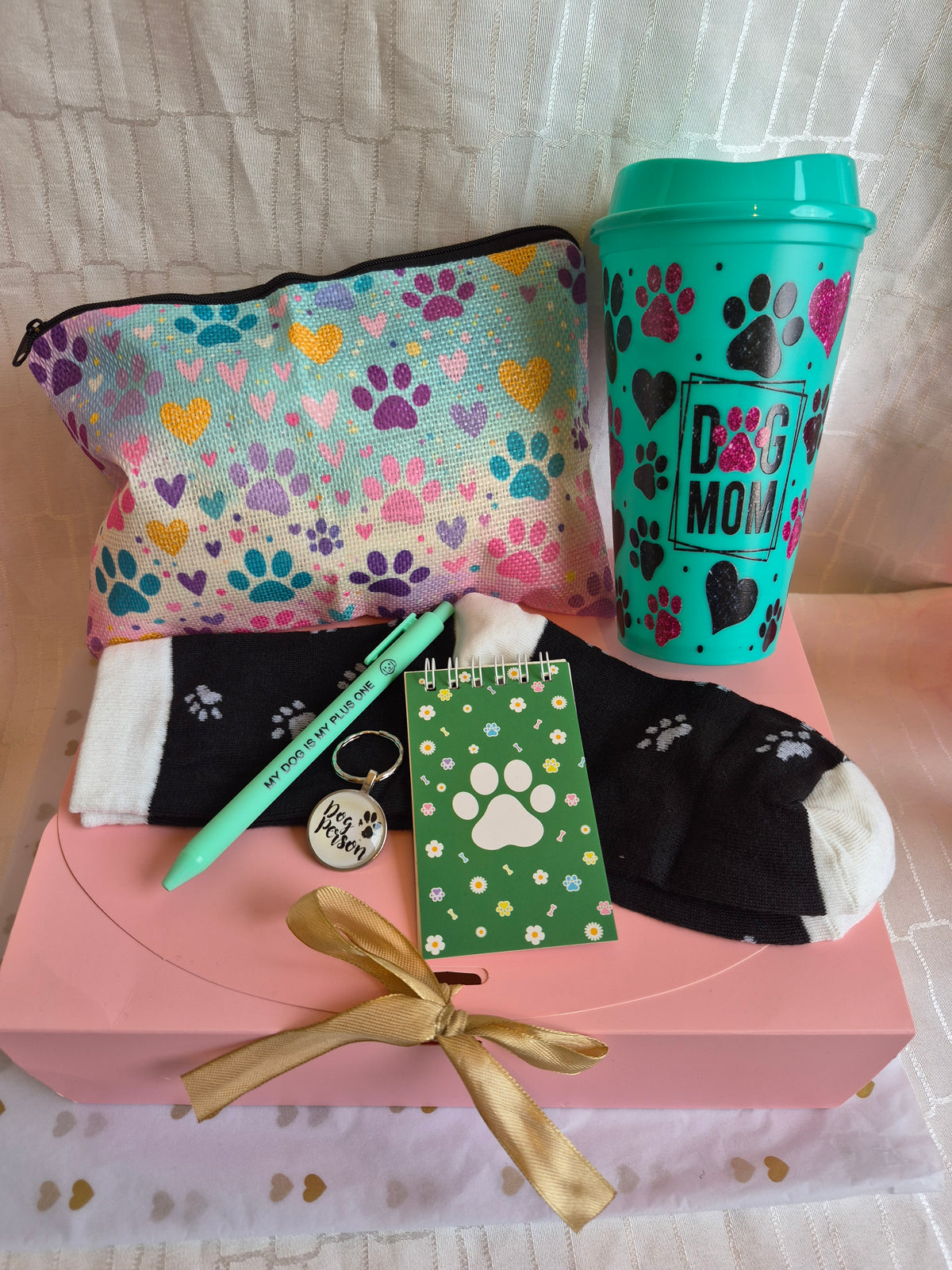 Mint Green Dog Lovers Gift Box